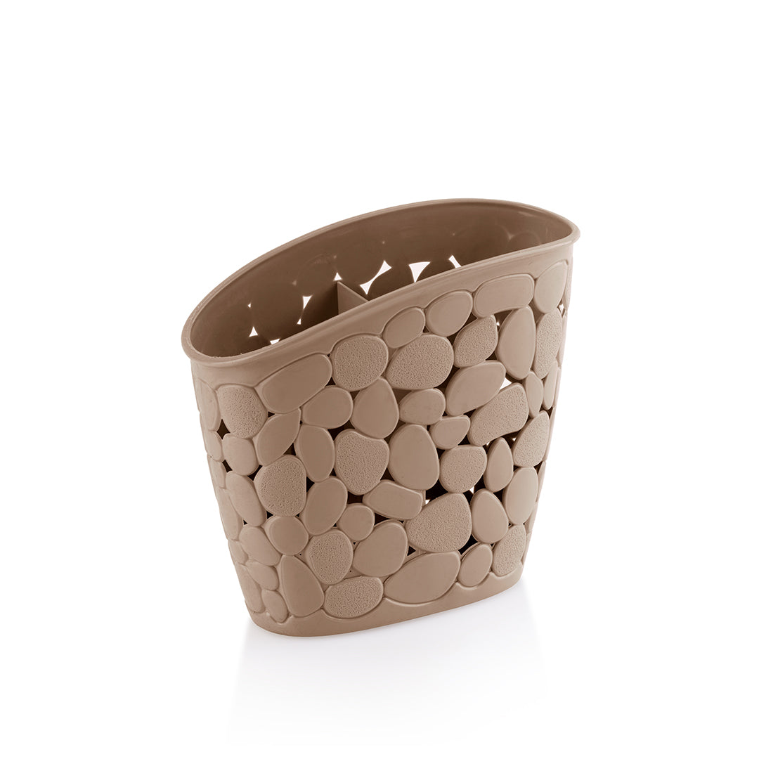 Cairve spoon holder